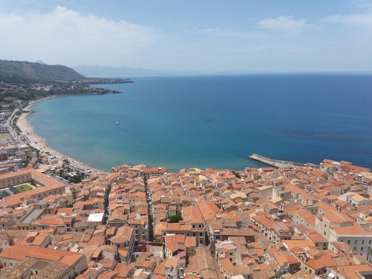 Appartamento Santa Lucia تْشيفالو المظهر الخارجي الصورة
