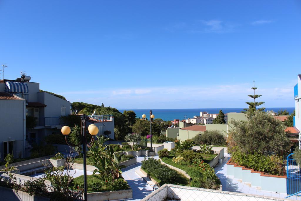Appartamento Santa Lucia تْشيفالو المظهر الخارجي الصورة