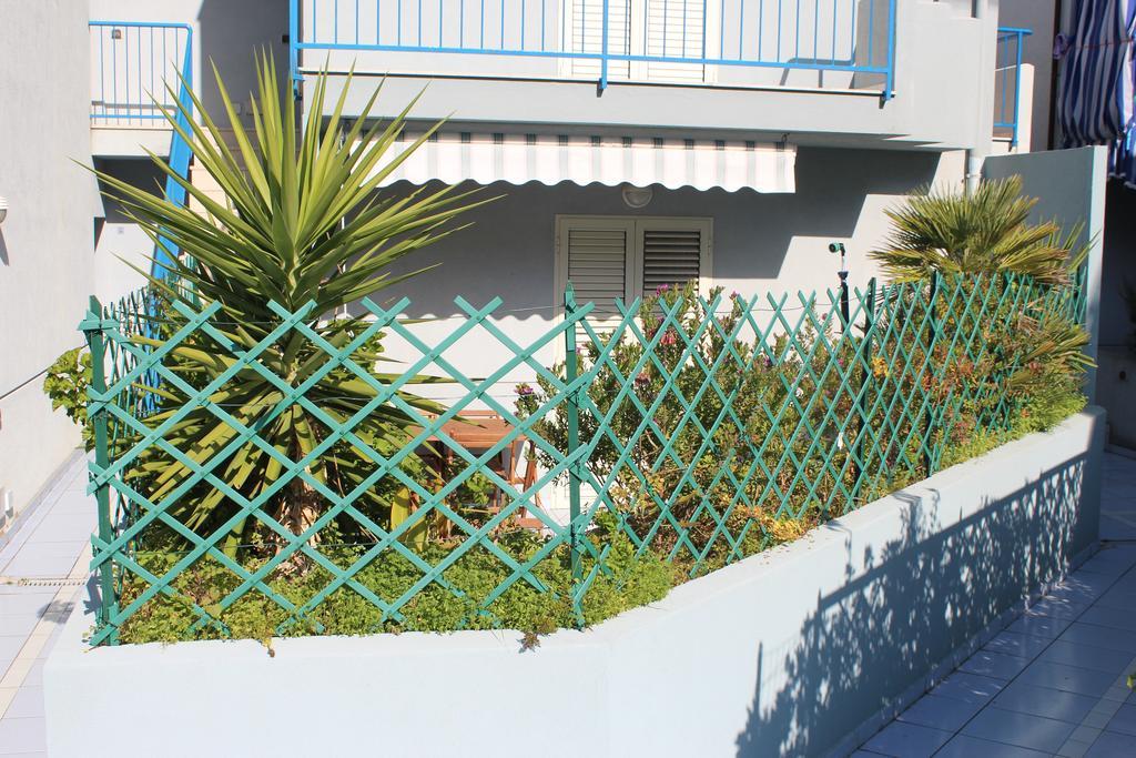 Appartamento Santa Lucia تْشيفالو المظهر الخارجي الصورة