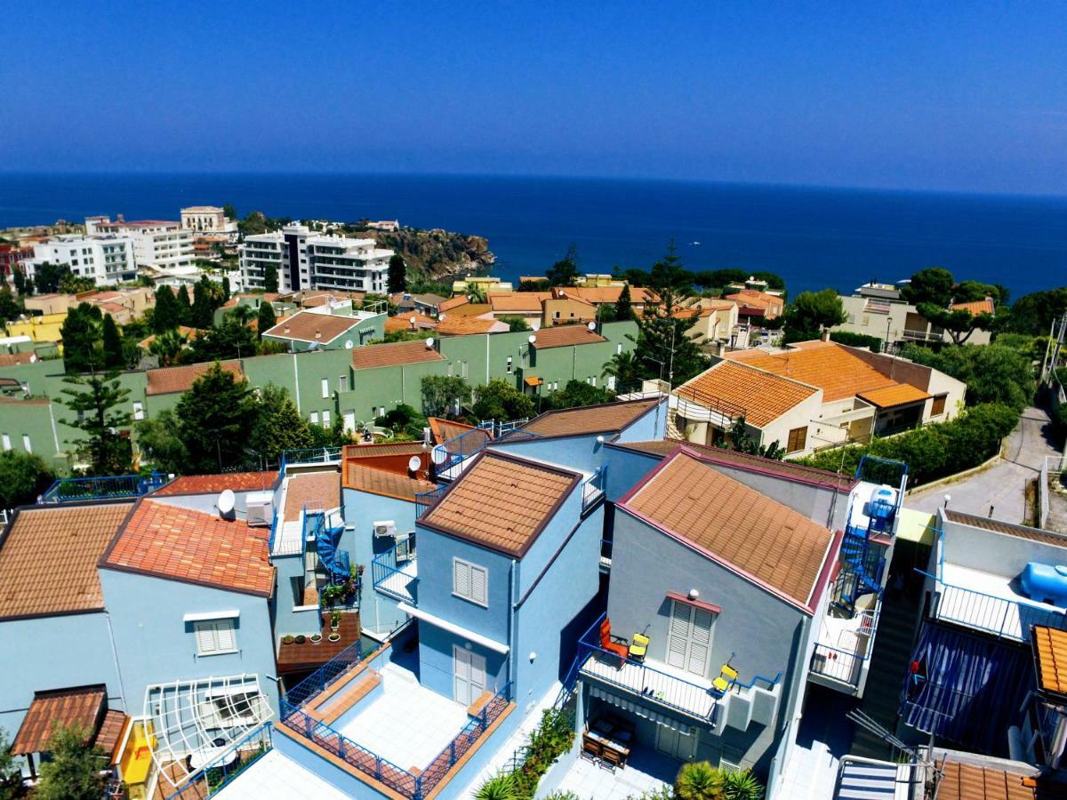 Appartamento Santa Lucia تْشيفالو المظهر الخارجي الصورة